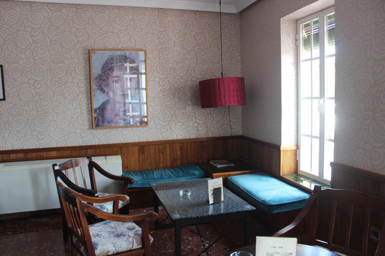 Hotel Varinia Serena - Balneario De 알란제 외부 사진